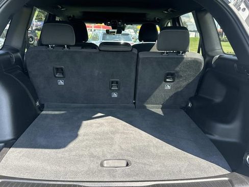 New 2025 Jeep Grand Cherokee Laredo X w/ Luxury Tech Group I image 13