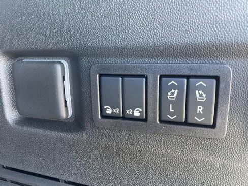 New 2026 Chevrolet Tahoe Premier image 11