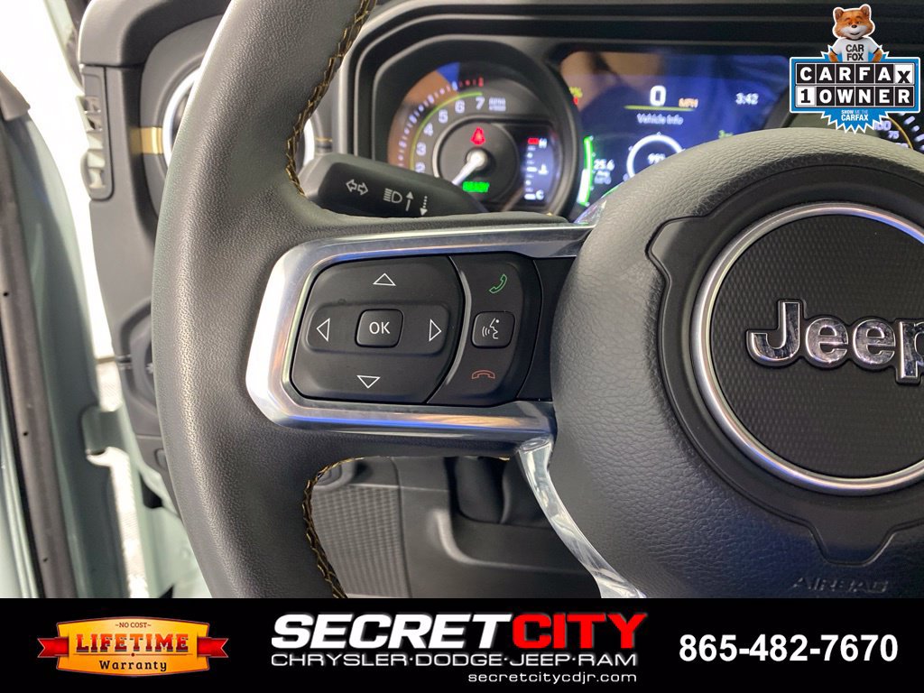 Used 2024 Jeep Wrangler Unlimited Sahara AWD/4WD image 14