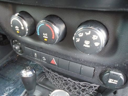 Used 2016 Jeep Wrangler Unlimited Sport w/ Quick Order Package 24S image 22