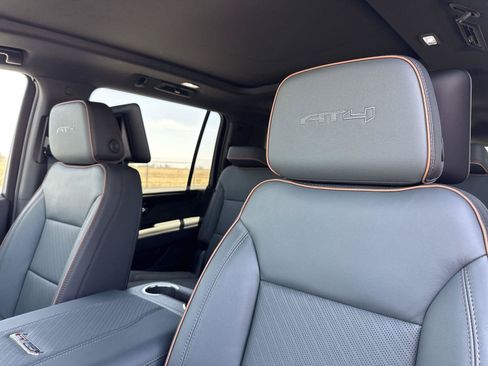 New 2026 GMC Yukon XL AT4 w/ AT4 Premium Plus Package AWD/4WD image 22