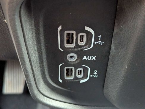 Used 2025 RAM 1500 Tradesman w/ Night Edition AWD/4WD image 26