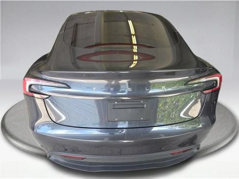Used 2025 Tesla Model 3 Long Range RWD image 8