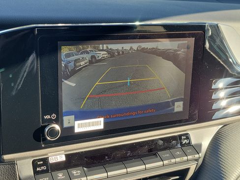 Used 2026 Toyota Camry SE image 26