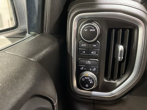 Used 2021 Chevrolet Silverado 1500 LT image 20