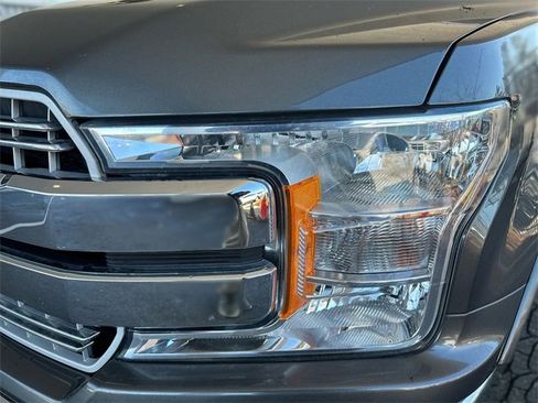 Certified 2018 Ford F150 Lariat image 9