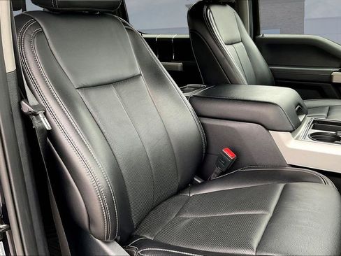 Certified 2021 Ford F450 Lariat w/ Lariat Ultimate Package image 30