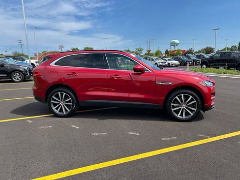Used 2017 Jaguar F-PACE Prestige AWD/4WD image 6