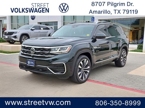 Certified 2022 Volkswagen Atlas SEL Premium image 1