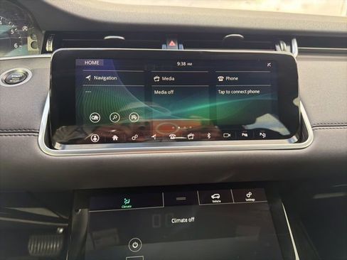 Used 2020 Land Rover Range Rover Evoque SE image 15