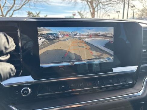 Used 2025 GMC Sierra 1500 SLT image 23