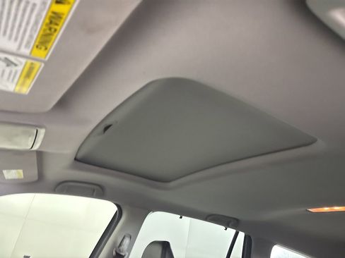 Used 2022 Honda Pilot Special Edition image 11