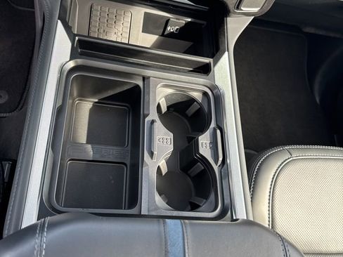 Used 2026 Ford F450 Platinum image 32