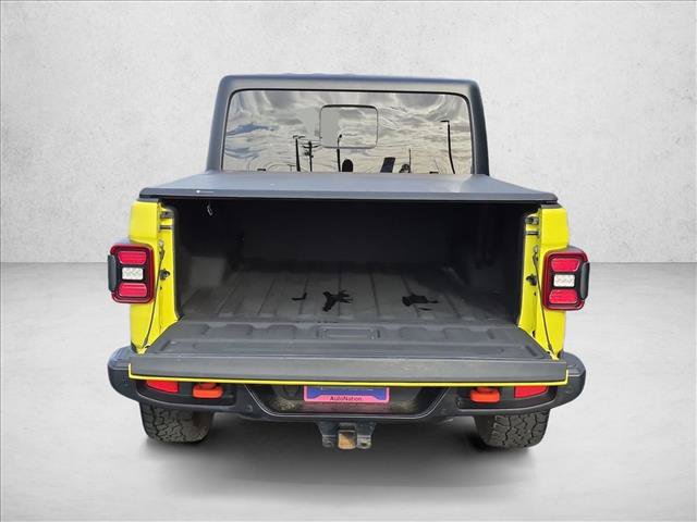 Used 2024 Jeep Gladiator Mojave w/ Technology Group AWD/4WD image 6