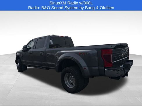Used 2022 Ford F350 Lariat w/ Lariat Ultimate Package AWD/4WD image 6