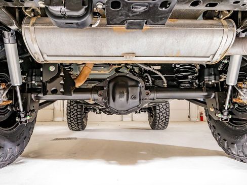 Used 2024 Jeep Wrangler Willys image 16