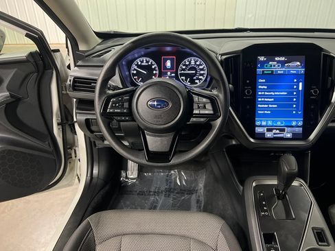 Used 2024 Subaru Crosstrek 2.0i Premium AWD/4WD image 17