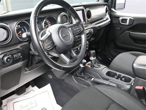 Used 2021 Jeep Wrangler Sport image 14