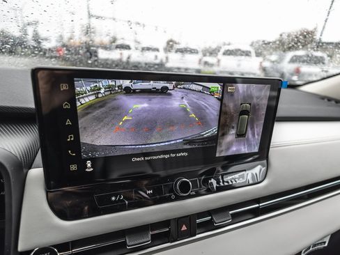 New 2026 Mitsubishi Outlander SEL image 14