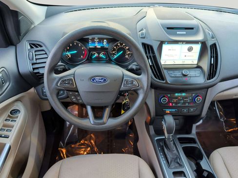 Used 2018 Ford Escape SE w/ SE Sync 3 Package image 13