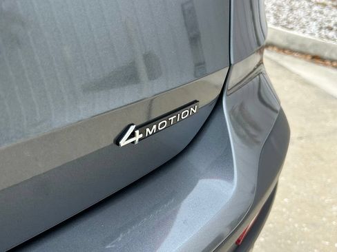 Certified 2022 Volkswagen Taos S AWD/4WD image 32