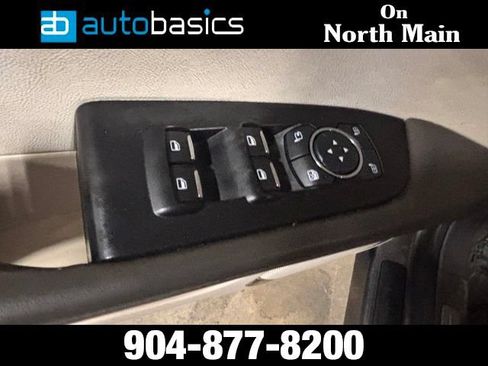 Used 2019 Lincoln Nautilus Select w/ Cargo Utility Package FWD image 12