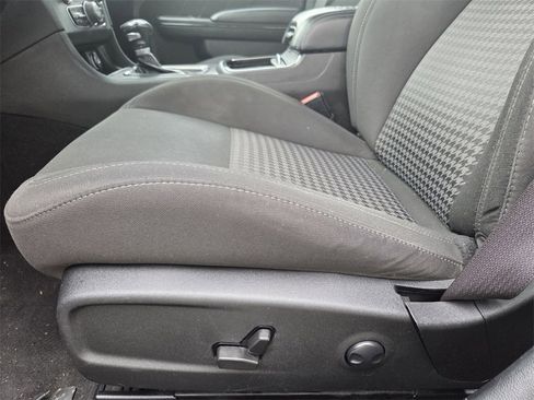 Used 2022 Dodge Charger GT w/ Blacktop Package image 12