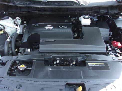 Used 2023 Nissan Murano S image 9