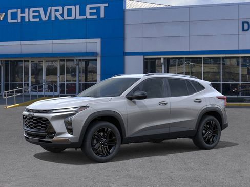 New 2026 Chevrolet Trax ACTIV w/ Driver Confidence Package image 2