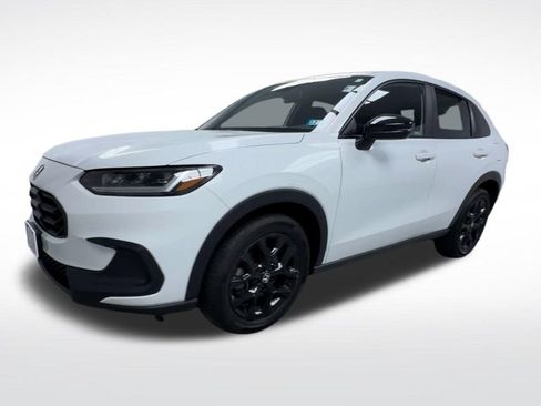 Used 2024 Honda HR-V Sport image 4
