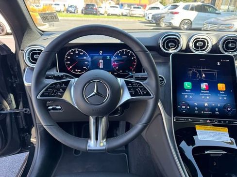 Used 2026 Mercedes-Benz GLC 300 4MATIC image 15