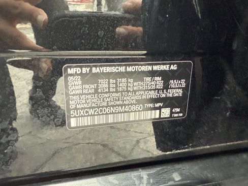 Used 2022 BMW X7 xDrive40i w/ M Sport Package image 28