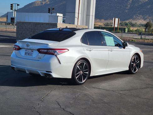 Used 2020 Toyota Camry XSE FWD image 2