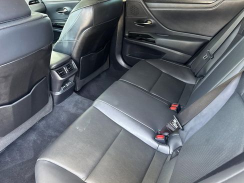 Used 2023 Lexus ES 350 w/ Premium Package FWD image 15