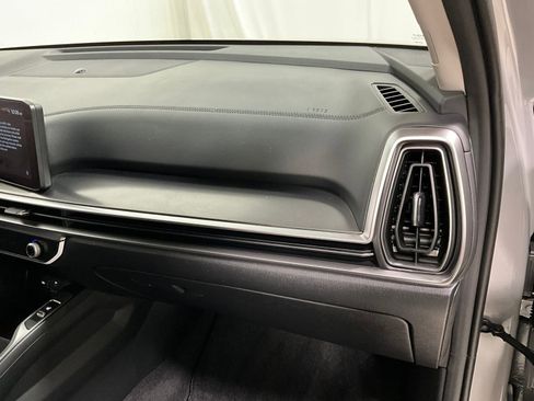 Used 2025 Kia Sorento S w/ Panoramic Sunroof Package image 15