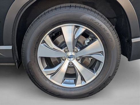 Certified 2025 Subaru Ascent Premium image 23