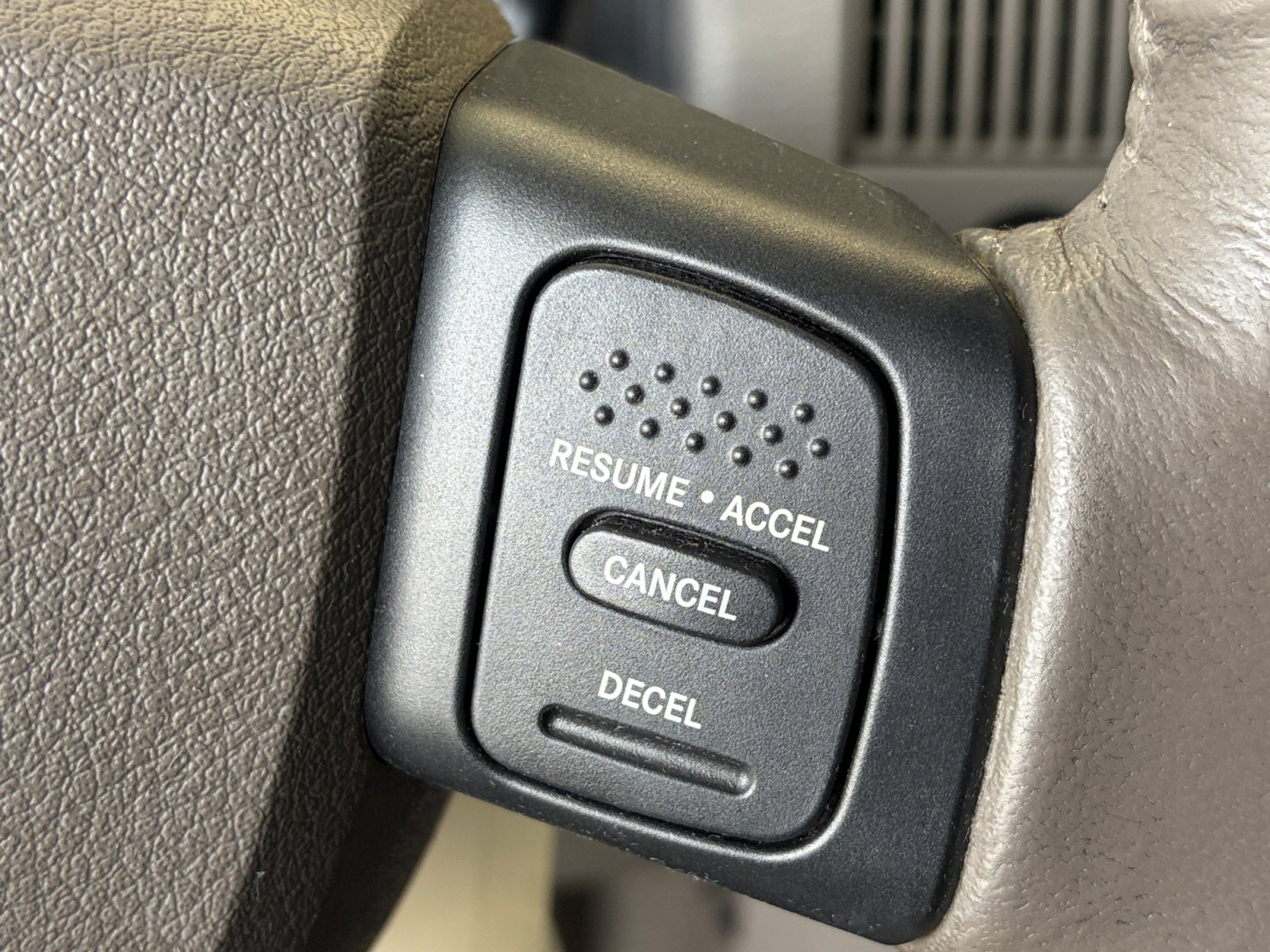 Used 2005 Dodge Ram 1500 Truck SLT w/ Quad Cab Big Horn Value Group AWD/4WD image 23
