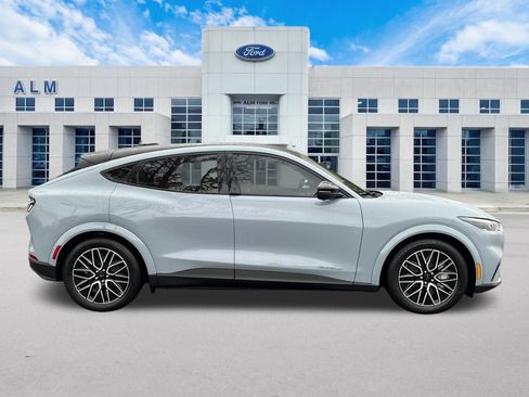 New 2025 Ford Mustang Mach-E Premium image 4