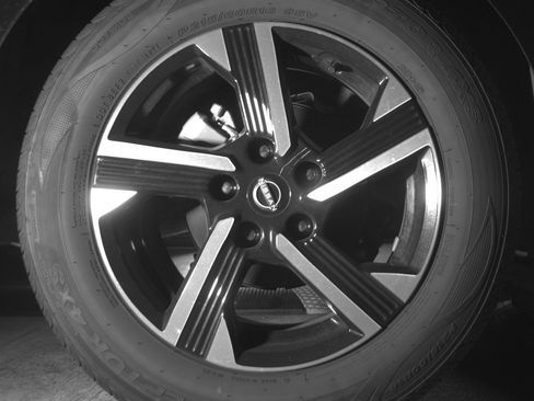 Used 2025 Nissan Sentra SV image 15