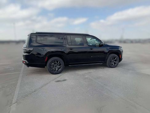 New 2026 Jeep Grand Wagoneer L Limited image 13