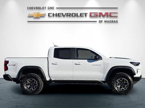 New 2026 Chevrolet Colorado ZR2 w/ Technology Package image 2