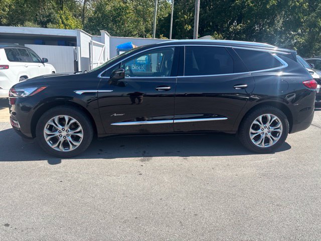 Used 2019 Buick Enclave Avenir w/ Avenir Technology Package FWD image 4