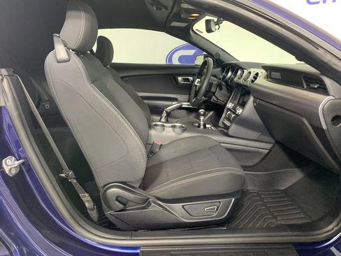 Used 2019 Ford Mustang Convertible w/ Equipment Group 101A RWD image 31