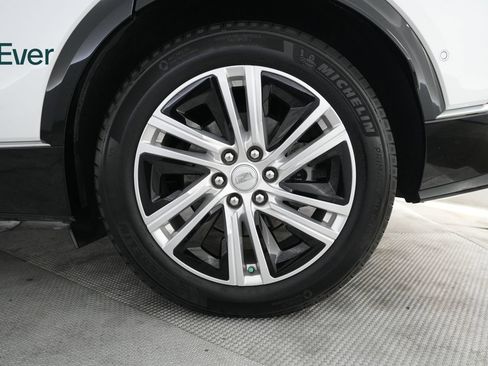 Used 2024 Cadillac Lyriq Tech w/ Driver Assist Package RWD image 9