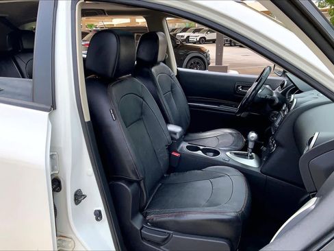 Used 2012 Nissan Rogue SL image 8