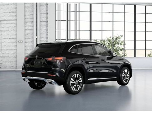 New 2026 Mercedes-Benz GLA 250 4MATIC image 21
