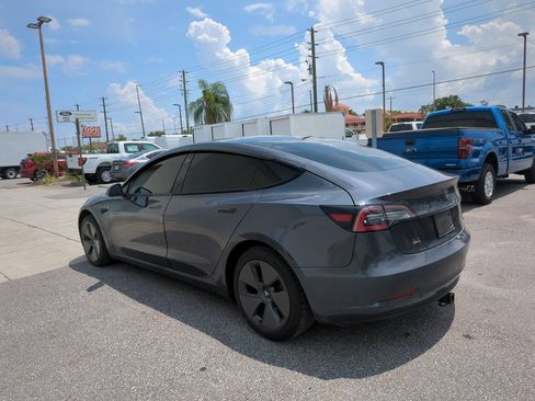 Used 2022 Tesla Model 3 Long Range AWD/4WD image 5