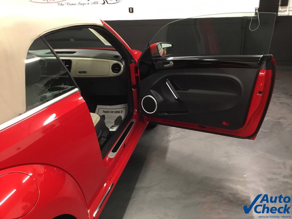 Used 2018 Volkswagen Beetle 2.0T Coast FWD image 39