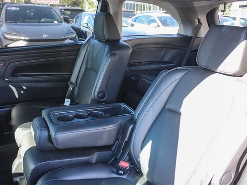 Used 2022 Honda Odyssey EX-L image 24