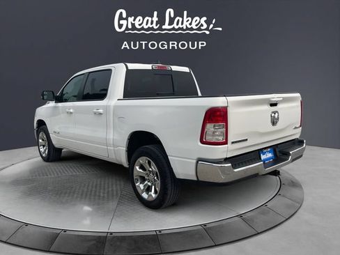 Used 2022 RAM 1500 4x4 Crew Cab image 3